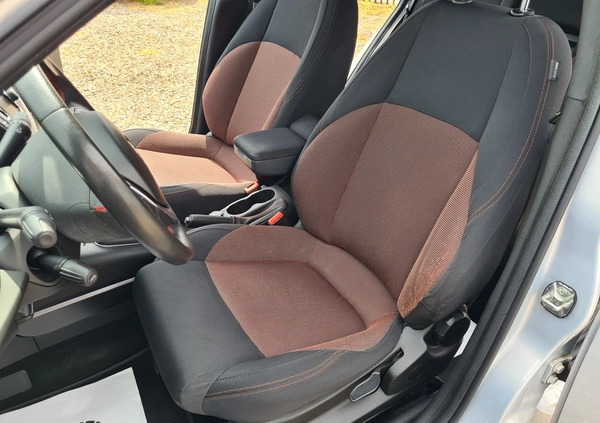 Alfa Romeo Giulietta cena 29900 przebieg: 252953, rok produkcji 2015 z Recz małe 232
